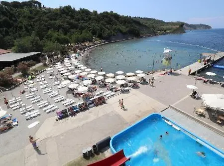 Center Gæstehus Izola